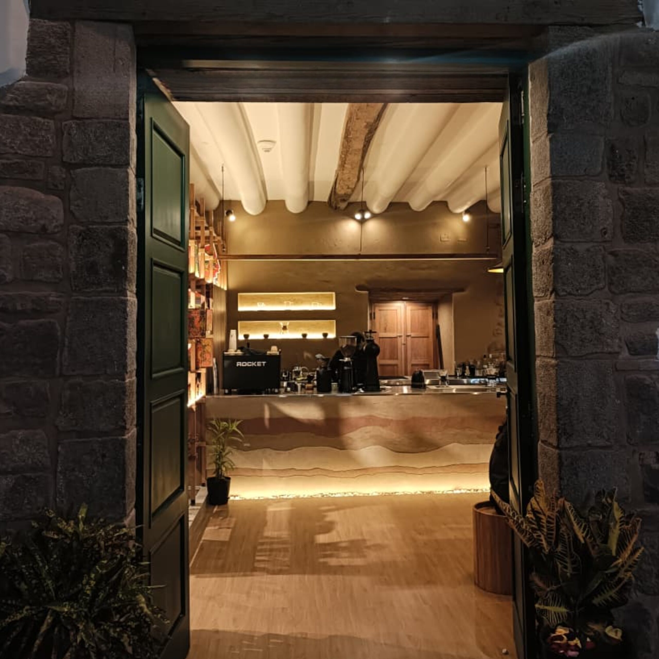 Diseño de Interiores - Experiences Arte y Café